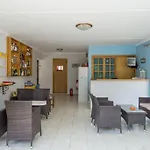 Apart-hotel Yiannis Yard & 4*