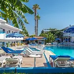 Yiannis Yard & 4* Cós