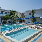 Apartahotel Yiannis Yard &