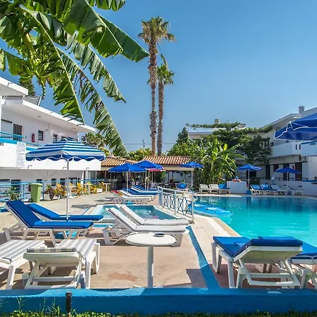 Yiannis Yard & 4* העיירה קוס