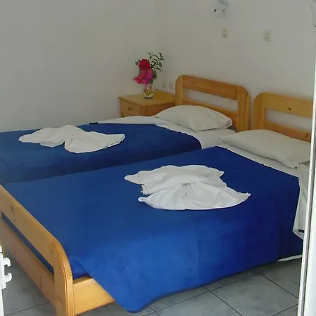 Apartahotel Yiannis Yard &