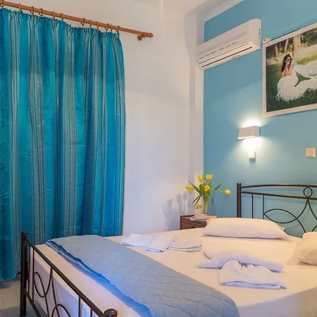 Yiannis Yard & Lejlighedshotel 4*