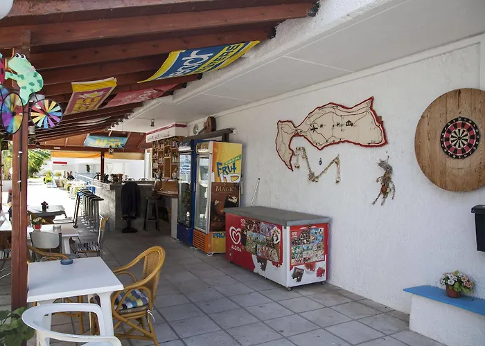 Yiannis Yard & Kos Town