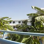 雅尼斯庭院套房公寓 公寓式酒店