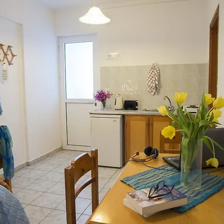 Aparthotel Yiannis Yard & Kos Town