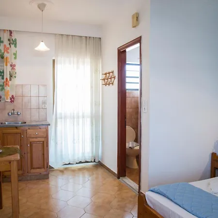 Yiannis Yard & Kos Town