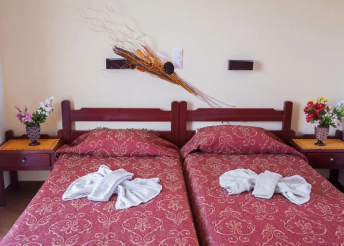 Yiannis Yard & Aparthotel