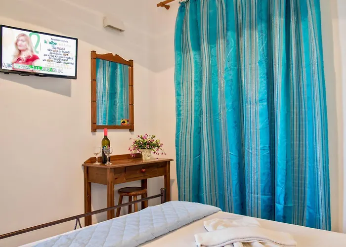 Aparthotel Yiannis Yard &